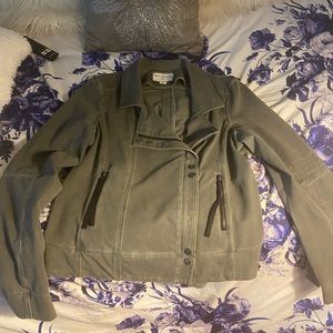 Green moto jacket size XL in women